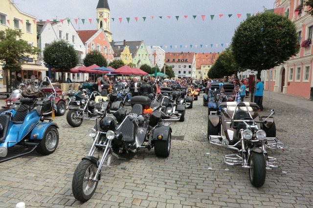 Mit KLICK zur Fotogalerie